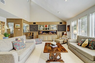 Spacious great room with access to wet bar and kit