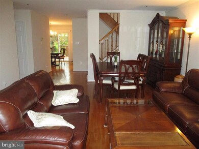 8751 Birkenhead Ct, Laurel, MD 20723 - photo 4