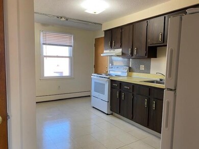 200 Pawtucket Ave unit 7, Pawtucket, RI 02860 - photo 3