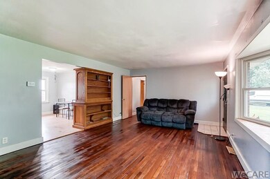 1715 Eastview Dr, Findlay, OH 45840 - photo 3