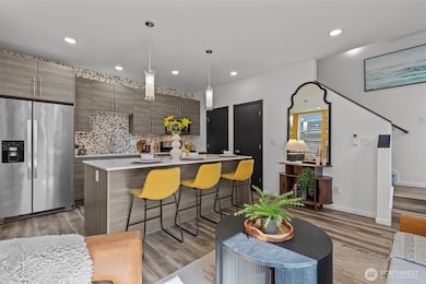 9221 Linden Ave N unit C, Seattle, WA 98103 - photo 4