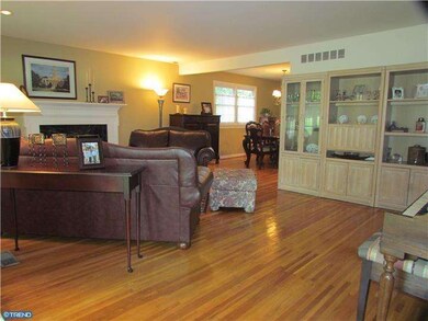 1205 Duncan Dr, Dresher, PA 19025 - photo 4