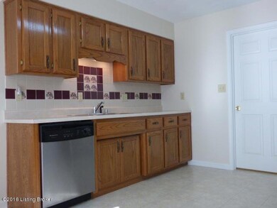 287 Highland Springs Dr, Mount Washington, KY 40047 - photo 4