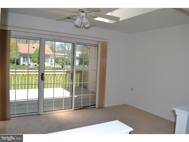 91 Knollwood Dr, Woodbury, NJ 08096 - photo 4