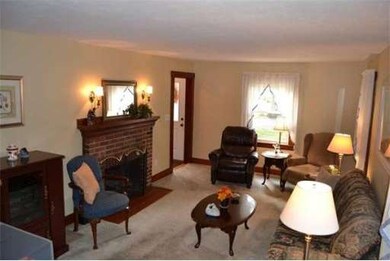 13 Cedar St, Millis, MA 02054 - photo 3