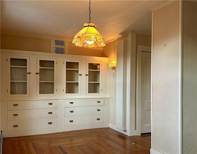 481 Oliphant Ln, Middletown, RI 02842 - photo 4