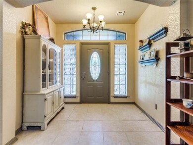 1304 Lexi Ln, Noble, OK 73068 - photo 4