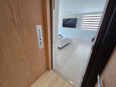elevator 2