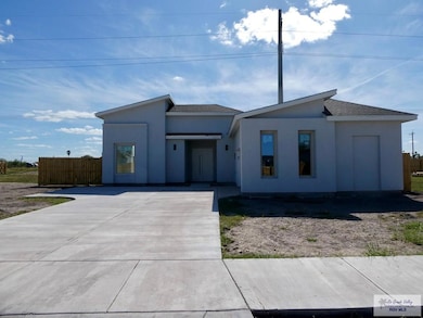 3736 Paseo Cafetos St, Brownsville, TX 78526 - photo 2