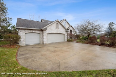 02-9136-Hummingbird-Ln-Grand-Ledge-MI-48