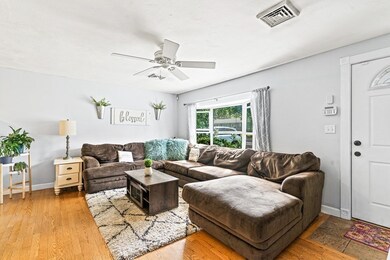 49 Roslyn Rd, Brockton, MA 02302 - photo 3