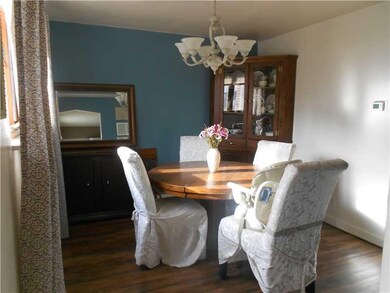 Dining Room. Gorgeous dining room in todays colors