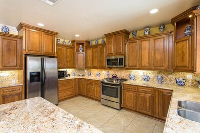 12547 Hunnewell Ave, Sylmar, CA 91342 - photo 7