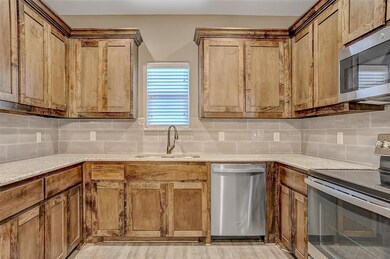 416 Main St unit 2, Pottsboro, TX 75076 - photo 6