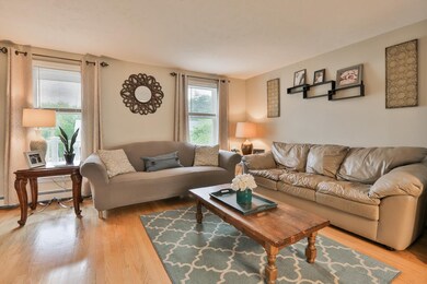 225 Crosbie St, Manchester, NH 03104 - photo 3