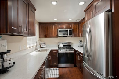 19804 Sandpiper Place unit 10, Newhall, CA 91321 - photo 6