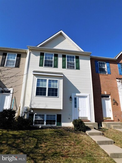 5778 Indian Cedar Ct, Frederick, MD 21703 - photo 2