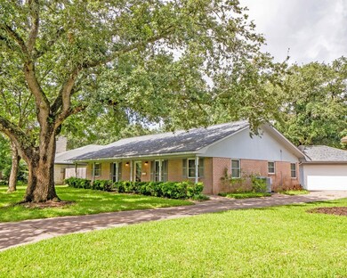 3412 Meadow Ln, Bay City, TX 77414 - photo 3