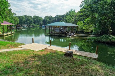 Dock