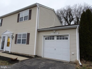 1107 Cloverton Dr, Columbia, PA 17512 - photo 3