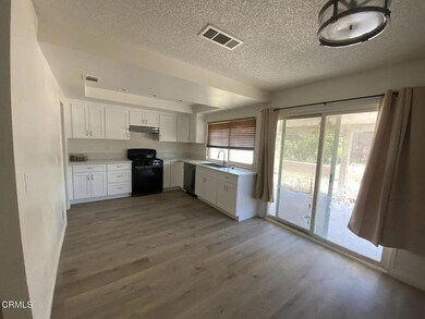 73148d98ec0b20401ca3b60554dff88e-uncropp