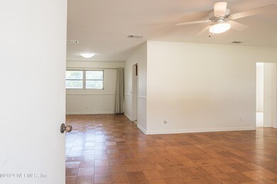 823 Monte Carlo Rd, Jacksonville, FL 32216 - photo 5