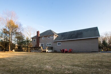 4 Sherry Ln, Spencer, MA 01562 - photo 2