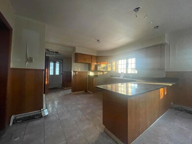 9F49D891-8AD4-47BF-8BED-73946BB01978