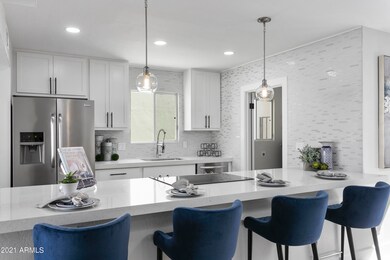 4332EFairmountAve009.jpg