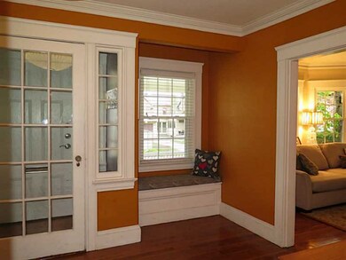 205 Laurel Ave, Providence, RI 02906 - photo 3