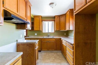 6118 Graywood Ave, Lakewood, CA 90712 - photo 7