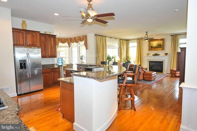 9040 Swans Creek Way, Lorton, VA 22079 - photo 7