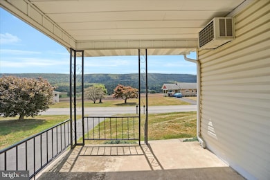 616 W Maple St, Valley View, PA 17983 - photo 7