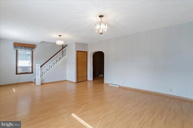 28 S F St, Keyser, WV 26726 - photo 4