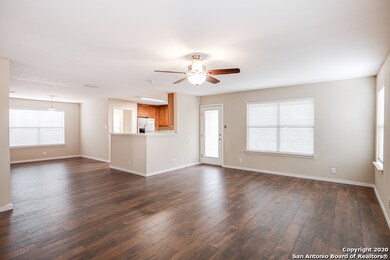 7422 Gamble Oak Dr, San Antonio, TX 78223 - photo 6