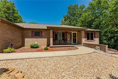 7 Mckenzie Dr, Bella Vista, AR 72715 - photo 2