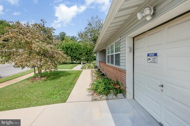 101 Hollow Brook Rd, Lutherville Timonium, MD 21093 - photo 6