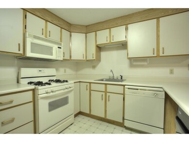 3 New Haven Dr unit UG207, Nashua, NH 03063 - photo 3