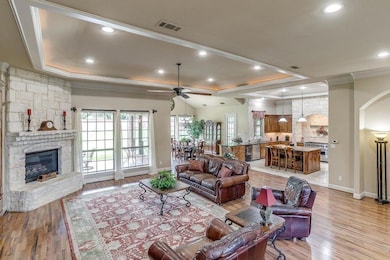 110 Woodside Ct, Weatherford, TX 76087 - photo 6