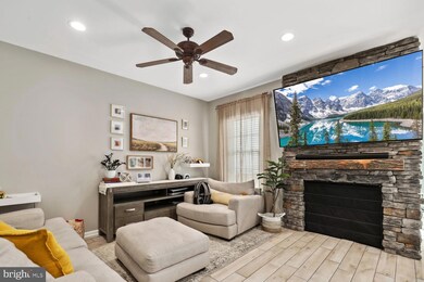 42793 Shaler St, Chantilly, VA 20152 - photo 6