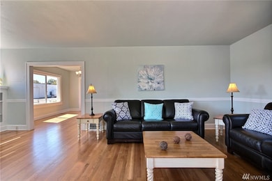 2332 Mcdougall Ave, Everett, WA 98201 - photo 3