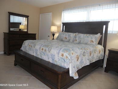 4000 Ocean Beach Blvd ~ (4)