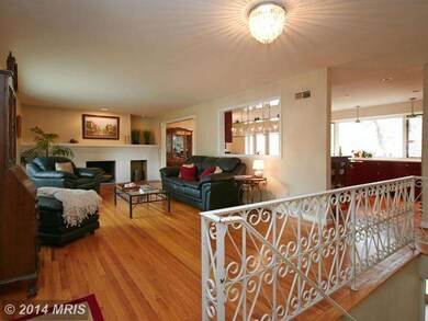 6134 Beachway Dr, Falls Church, VA 22041 - photo 3