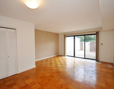 308 Windsor Dr unit 308, Framingham, MA 01701 - photo 4