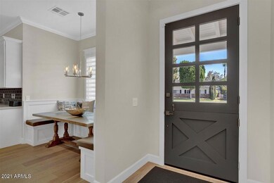 03-Foyer