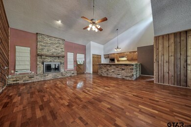 324 Highlander Heights, Hideaway, TX 75771 - photo 2