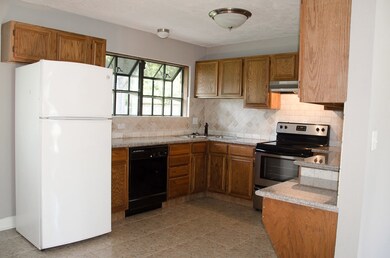 16930 David Glen Dr, Friendswood, TX 77546 - photo 3