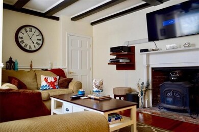 35 Pelham St unit 1G, Newport, RI 02840 - photo 2