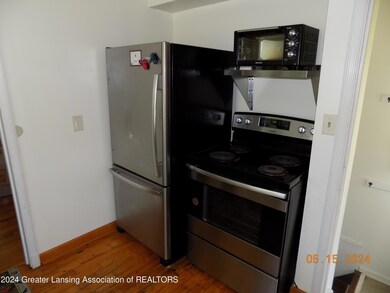 1623 W Barnes Ave, Lansing, MI 48910 - photo 6