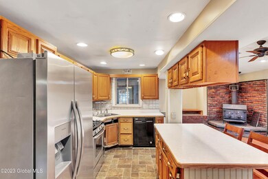 247 Washington Ave E, Rensselaer, NY 12144 - photo 7